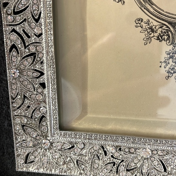 BRAND NEW Art Deco inspired Olivia Riegel frame. - Picture 2 of 5